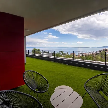 Apartament Carmen *