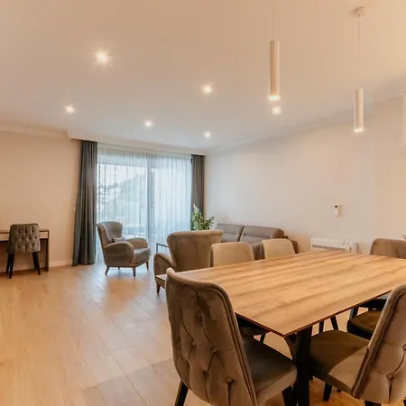 Apartament Carmen *