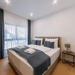 Apartman Carmen *