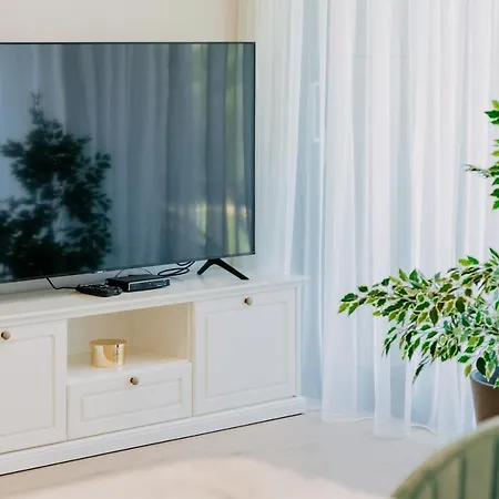 Carmen Apartment *