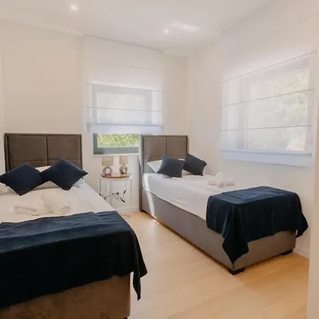 Carmen Apartment