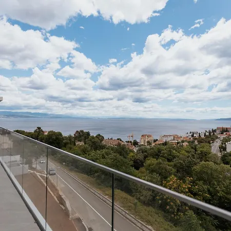 Carmen Apartment Opatija