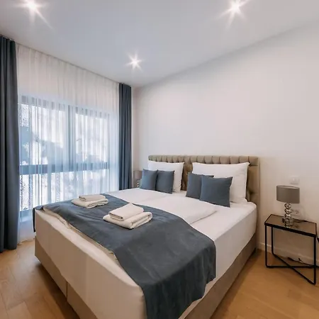 Apartman Carmen *
